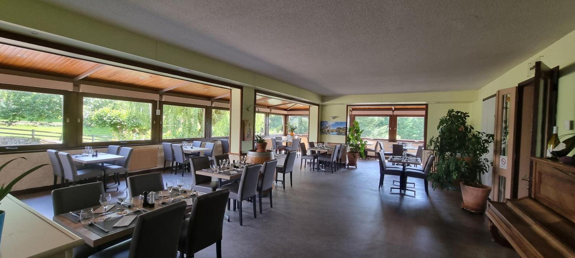 Hotel Du Lac Lacapelle-Viescamp エクステリア 写真